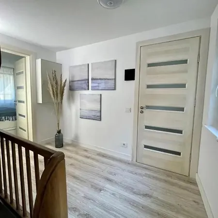 Charmantes Haus Mit Terrasse Apartmán