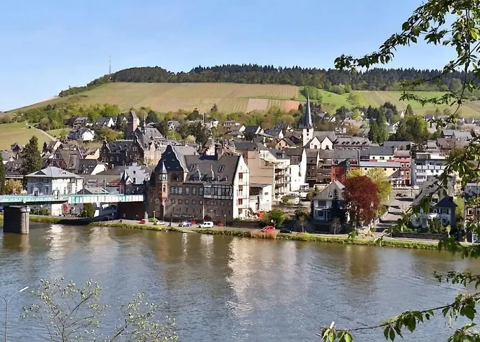 Charmantes Haus Mit Terrasse